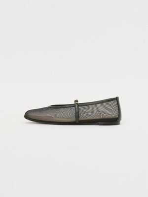 Baleriny Stuart Weitzman