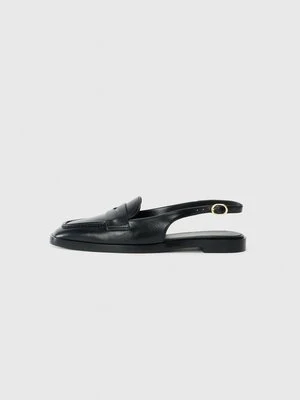 Baleriny Stuart Weitzman