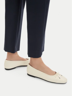 Baleriny Vagabond Shoemakers Jolin 5508-101-02 Écru Kremowy