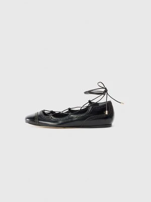 Baleriny z cholewką Alexandre Birman