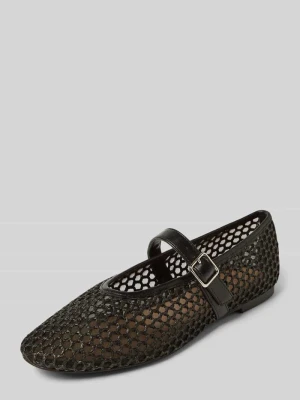 Baleriny z gładką podeszwą Inuovo