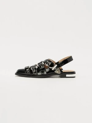 Baleriny z odkrytą piętą Steve Madden