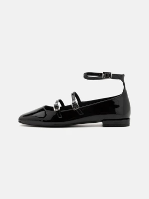 Baleriny z paskiem wokół kostki Zign By Zalando czarny