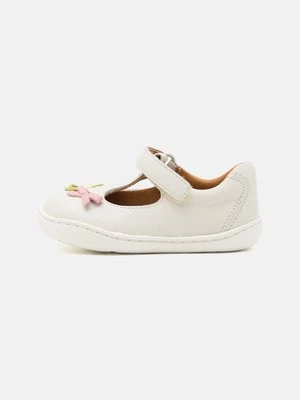 Baleriny z zapięciem Camper