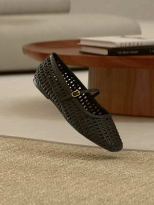 Baleriny z zapięciem Clarks czarny