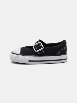Baleriny z zapięciem Converse