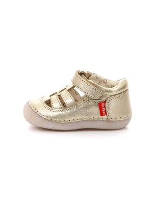 Baleriny z zapięciem Kickers