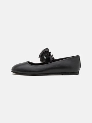 Baleriny z zapięciem Love Moschino