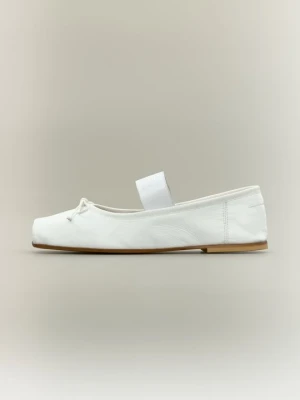 Baleriny z zapięciem MM6 Maison Margiela biały