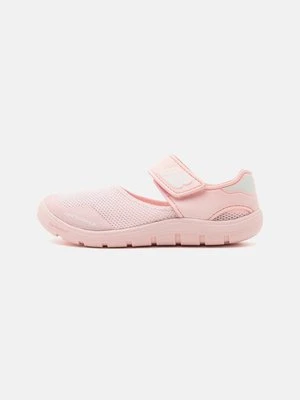Baleriny z zapięciem New Balance