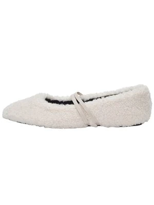 Baleriny z zapięciem PULL&BEAR