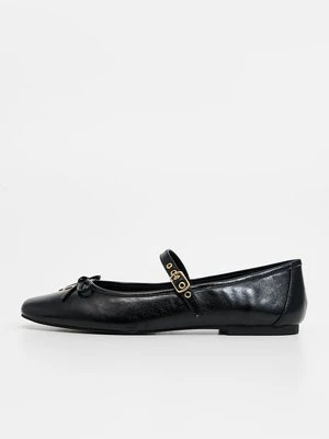 Baleriny z zapięciem Steve Madden