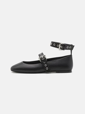 Zdjęcie produktu Baleriny z zapięciem Steve Madden czarny