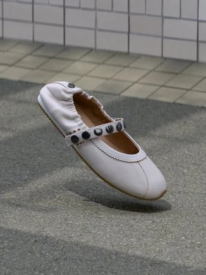 Baleriny z zapięciem Steve Madden