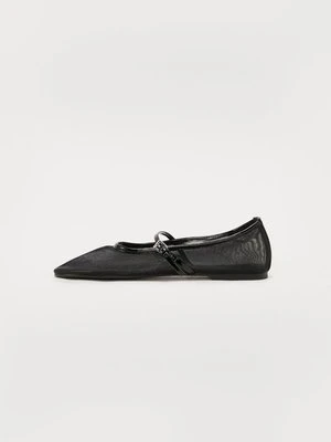 Baleriny z zapięciem Steve Madden