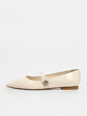 Baleriny z zapięciem Stuart Weitzman