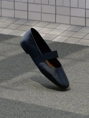 Baleriny z zapięciem Vagabond