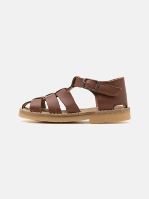 Baleriny z zapięciem Young Soles