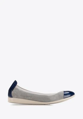 Baleriny zamszowe ze ściągaczem szaro-granatowe Wittchen