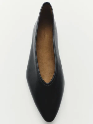 Baleriny Ze Spiczastym Noskiem Z Miękkiej Skóry - Czarny - Massimo Dutti - Female