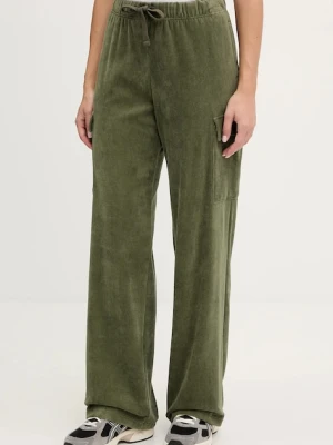 Banana Moon spodnie dresowe welurowe Quandary damskie kolor zielony gładkie BEYOND.QUANDARY