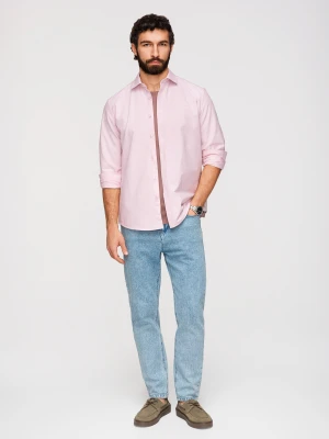 Bawełniana pastelowa męska koszula typu oxford – jasnoróżowa V1 - Rozmiar: M Ombre Clothing