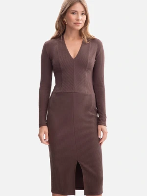 Bawełniana sukienka dzianinowa ołówkowa z dekoltem V c.brąz BeWear
