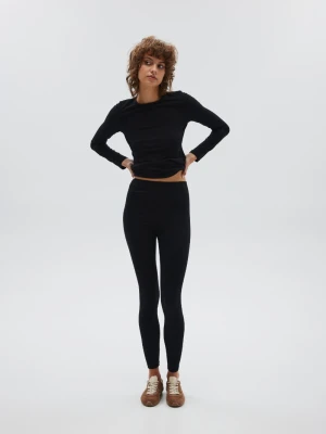 Bawełniane legginsy w kolorze TOTALLY BLACK - SHAPE Marsala