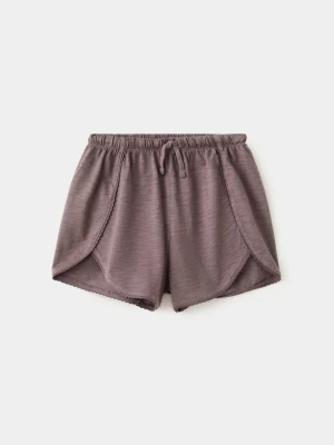 Bawełniane szorty z koronką purpurowy - Dzieci - lata - MANGO KIDS