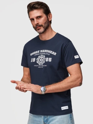 Bawełniany t-shirt męski z nadrukiem w stylu college – granatowy V3 - Rozmiar: S Ombre Clothing