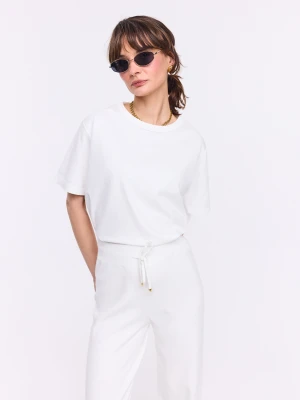 Bawełniany T-shirt oversize w białym kolorze TARANKO