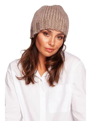 Be Wear Czapka w kolorze beżowym rozmiar: onesize