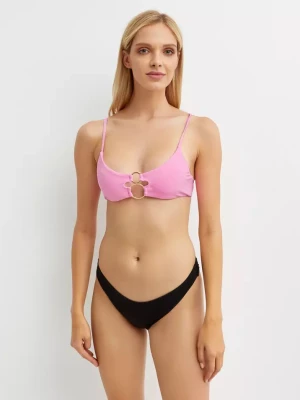 Beach Bunny Różowy top od bikini Lexi