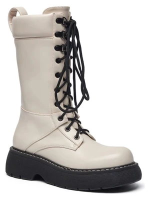 Bellucci Czółenka w kolorze beżowym rozmiar: 40