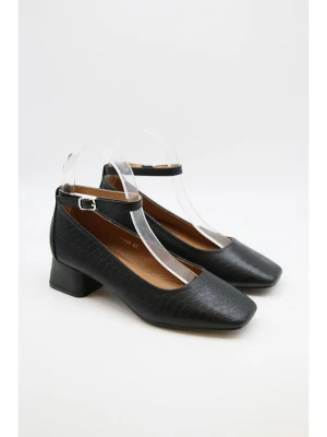 Bellucci Czółenka w kolorze czarnym rozmiar: 39