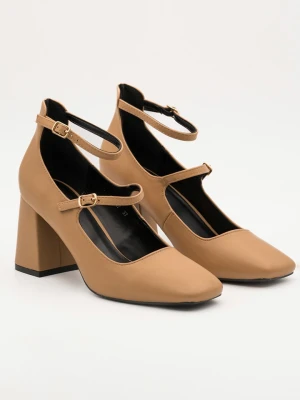 Bellucci Czółenka w kolorze jasnobrązowym z paskiem rozmiar: 40