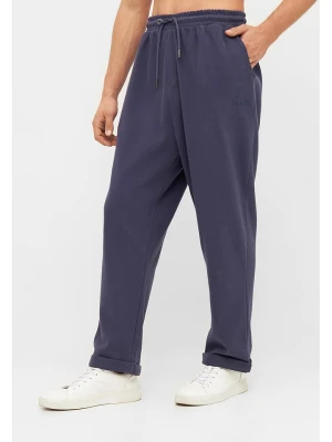 Bench Spodnie dresowe "Jessie" w kolorze granatowym rozmiar: 52