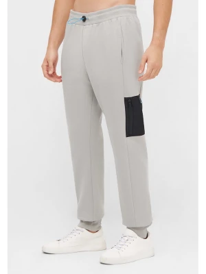 Bench Spodnie dresowe "Keaton" w kolorze szarym rozmiar: 58