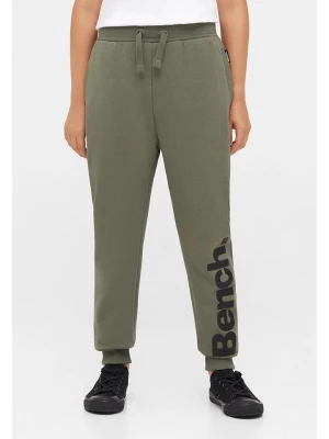 Bench Spodnie dresowe "Stanley Sports" w kolorze khaki rozmiar: 128