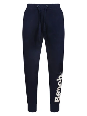 Bench Spodnie dresowe "Stanley Spots" w kolorze granatowym rozmiar: 52