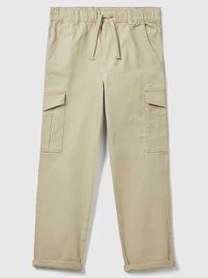 Benetton Bojówki w kolorze beżowym rozmiar: 160