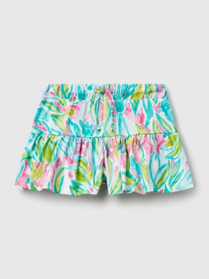Benetton, Green Shorts With Tropical Print, size 116, Multi-color, Kids United Colors of Benetton