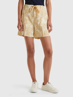 Benetton, Patterned Bermudas In Sustainable Viscose, size L, Beige, Women United Colors of Benetton