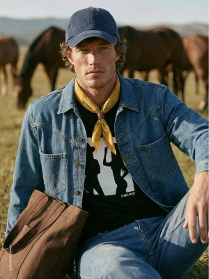 Benetton, Relaxed Fit Western T-shirt, Size: XL, Black, Men United Colors of Benetton