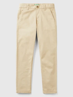Benetton Spodnie chino w kolorze beżowym rozmiar: 140