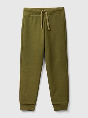 Benetton Spodnie dresowe w kolorze khaki rozmiar: 130