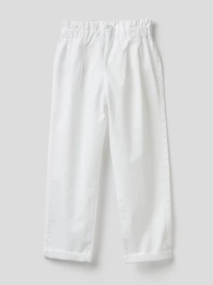 Benetton Spodnie w kolorze białym rozmiar: 168