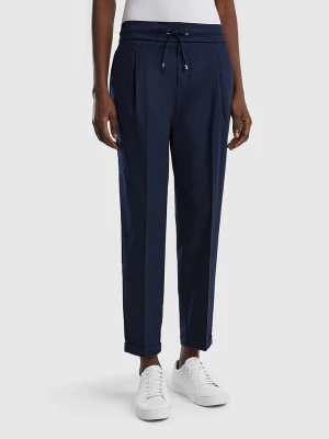 Benetton Spodnie w kolorze granatowym rozmiar: XL