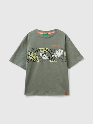 Benetton, T-shirt With Exotic Print, size S, Military Green, Kids United Colors of Benetton