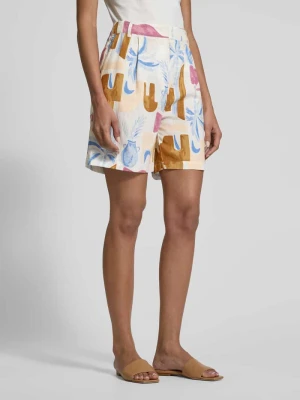 Bermudy lniane o kroju regular fit z zakładkami w pasie Christian Berg Woman Selection